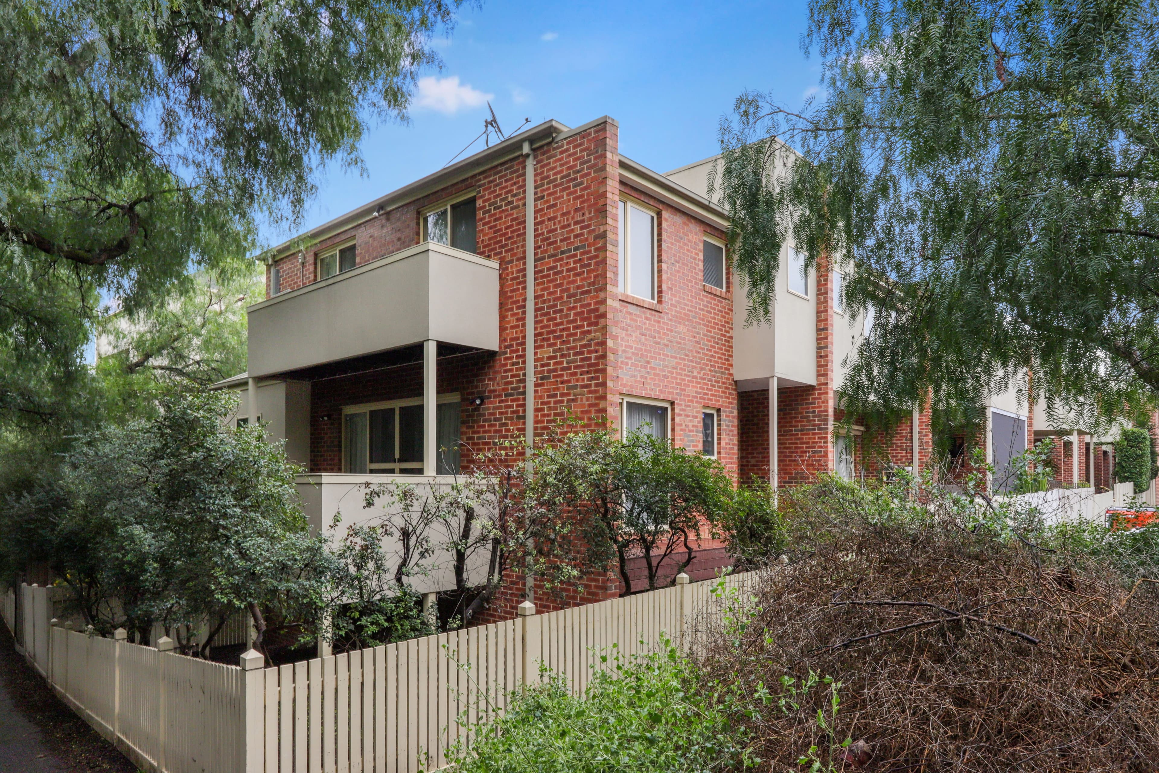 17 The Lairidge Kensington VIC, Kensington - Thumbnail 2
