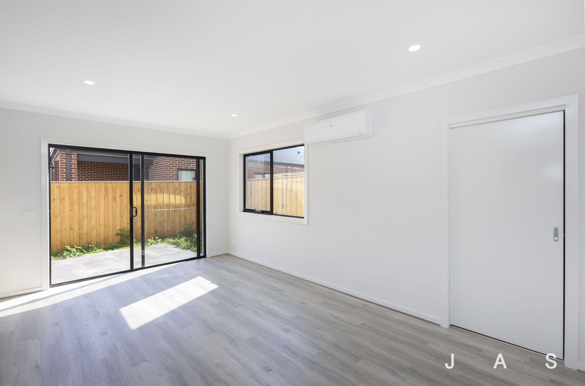 100 Verona Crescent Fraser Rise VIC, Fraser Rise - Thumbnail 7