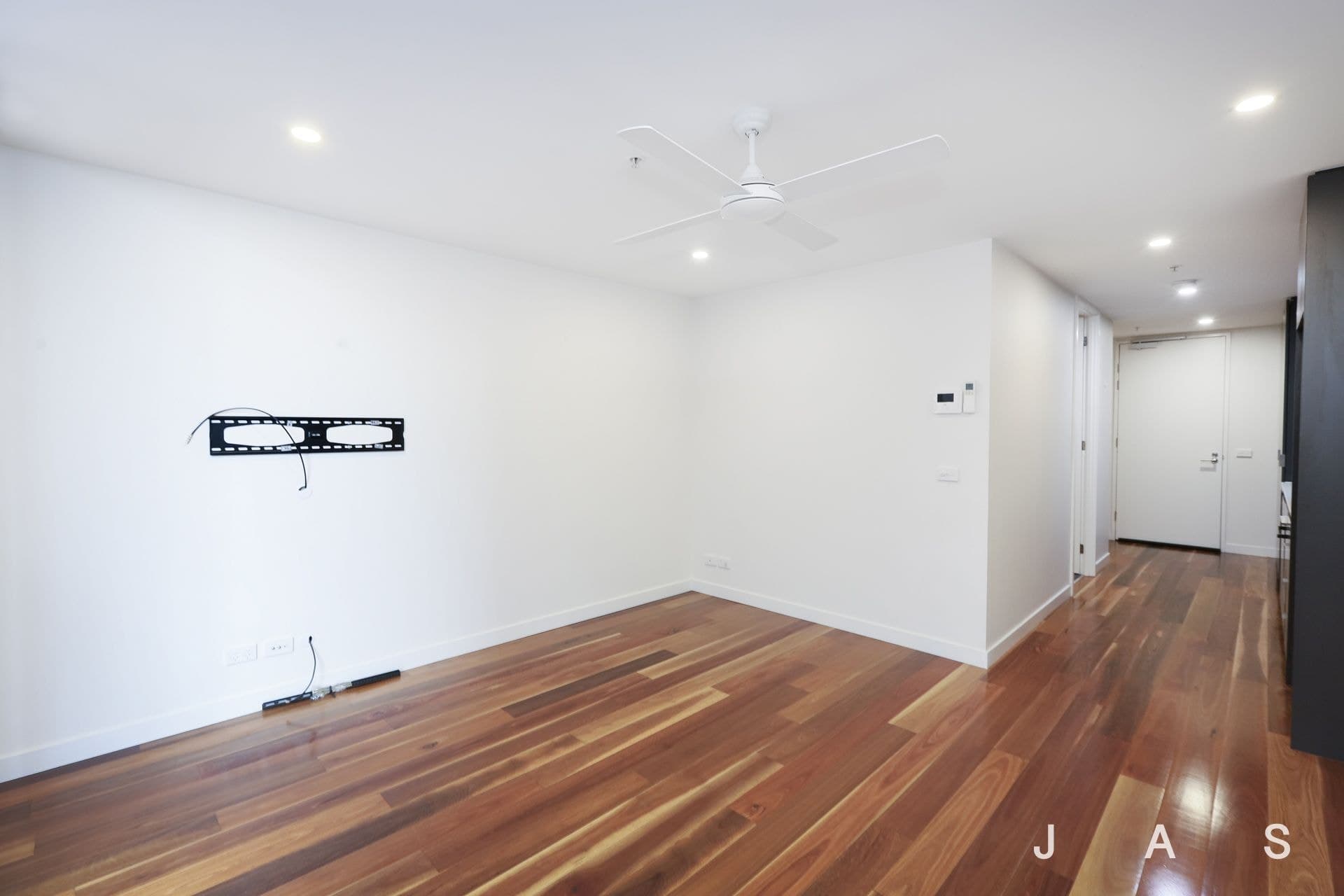 223/9 Hewitt Avenue Footscray VIC, Footscray - Thumbnail 5
