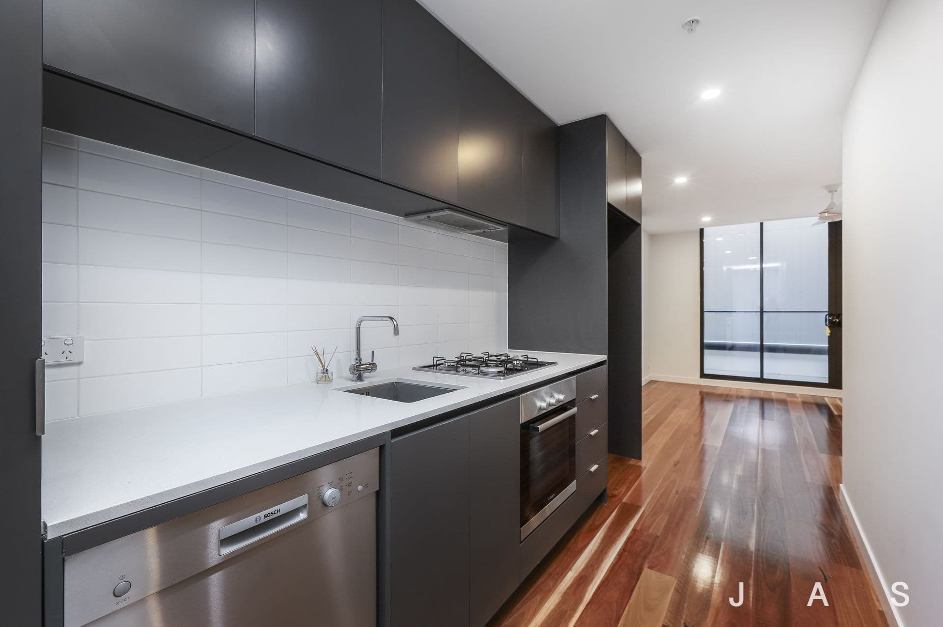 223/9 Hewitt Avenue Footscray VIC, Footscray - Thumbnail 7