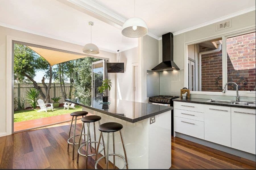 51 Churchill Avenue Maidstone VIC, Maidstone - Thumbnail 2