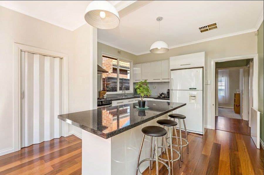 51 Churchill Avenue Maidstone VIC, Maidstone - Thumbnail 4