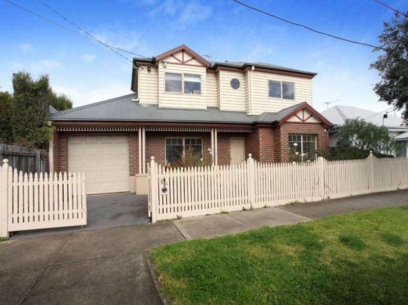 2/5A Chatfield Street Kingsville VIC, Kingsville - Thumbnail 2