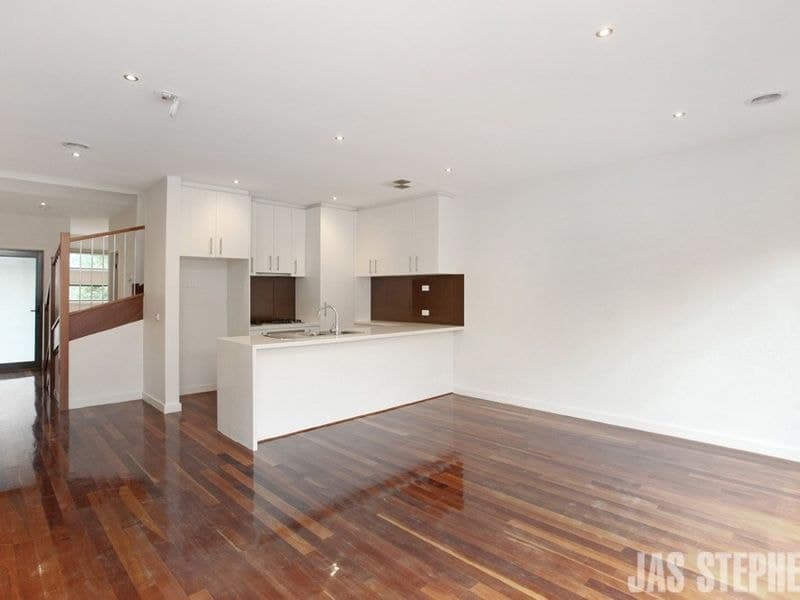 2/364 Williamstown Road Yarraville VIC, Yarraville - Thumbnail 5