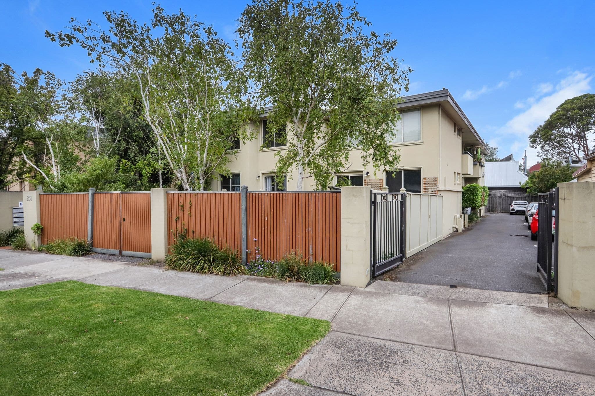 3/251 Nicholson Street Seddon VIC, Seddon - Thumbnail 3