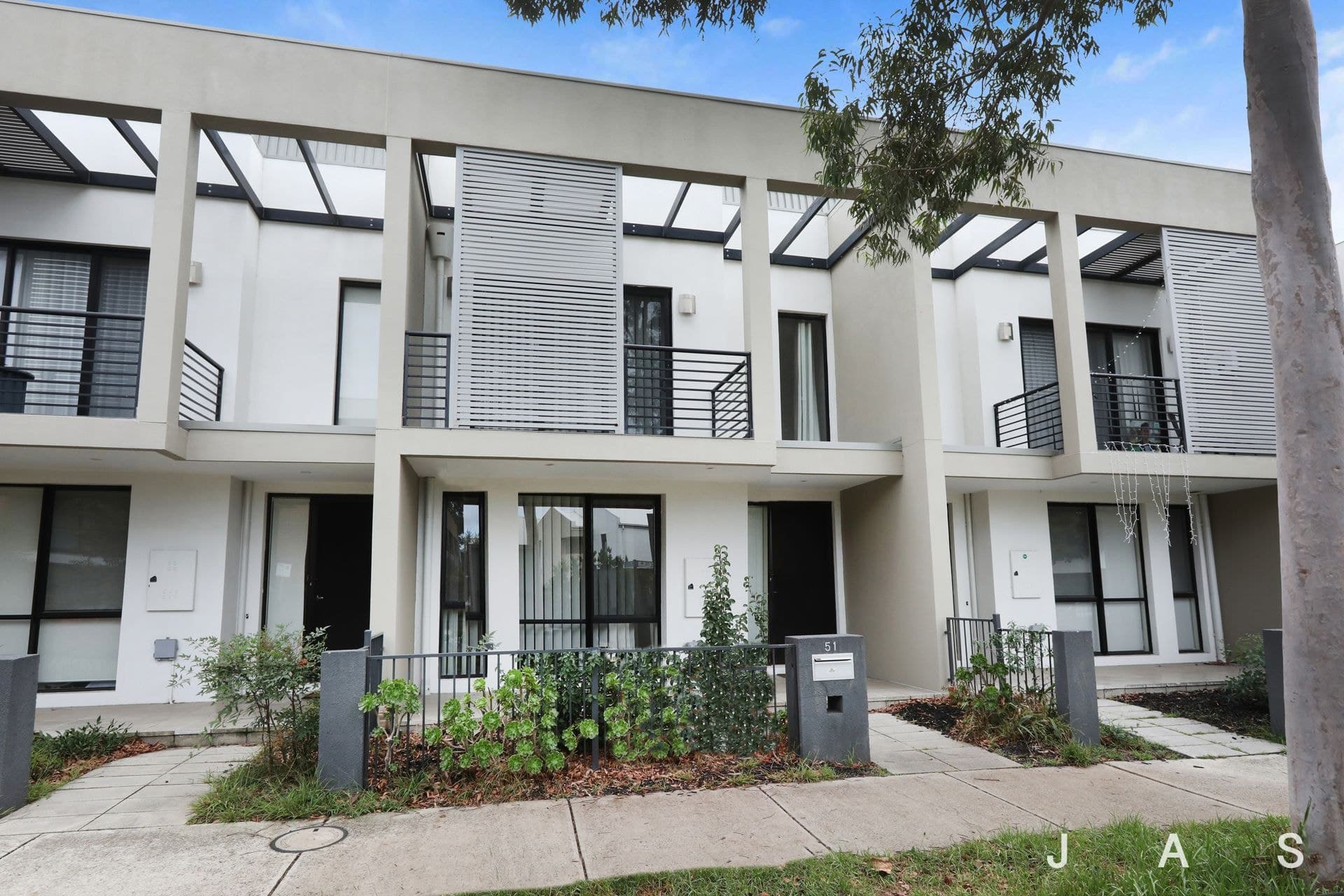 51 Beaurepaire Parade Footscray VIC, Footscray - Thumbnail 2