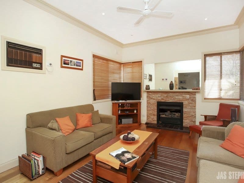 35 Soudan Road WEST FOOTSCRAY VIC, West Footscray - Thumbnail 3