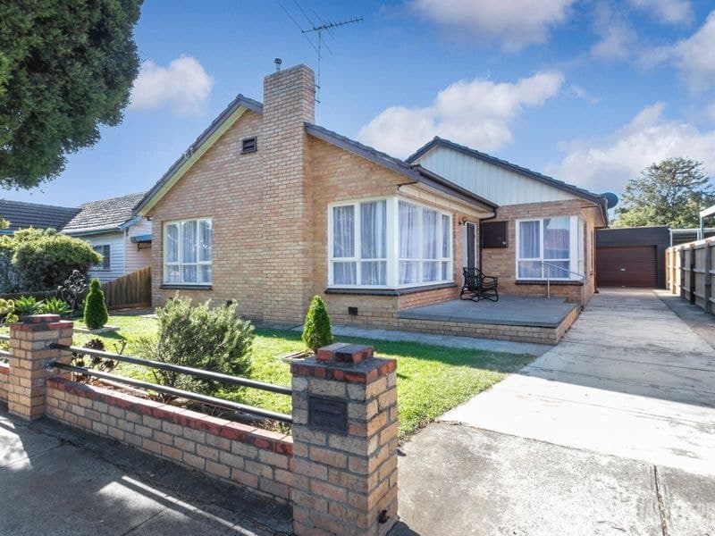 10 Davey Street Sunshine West VIC, Sunshine West - Thumbnail 3