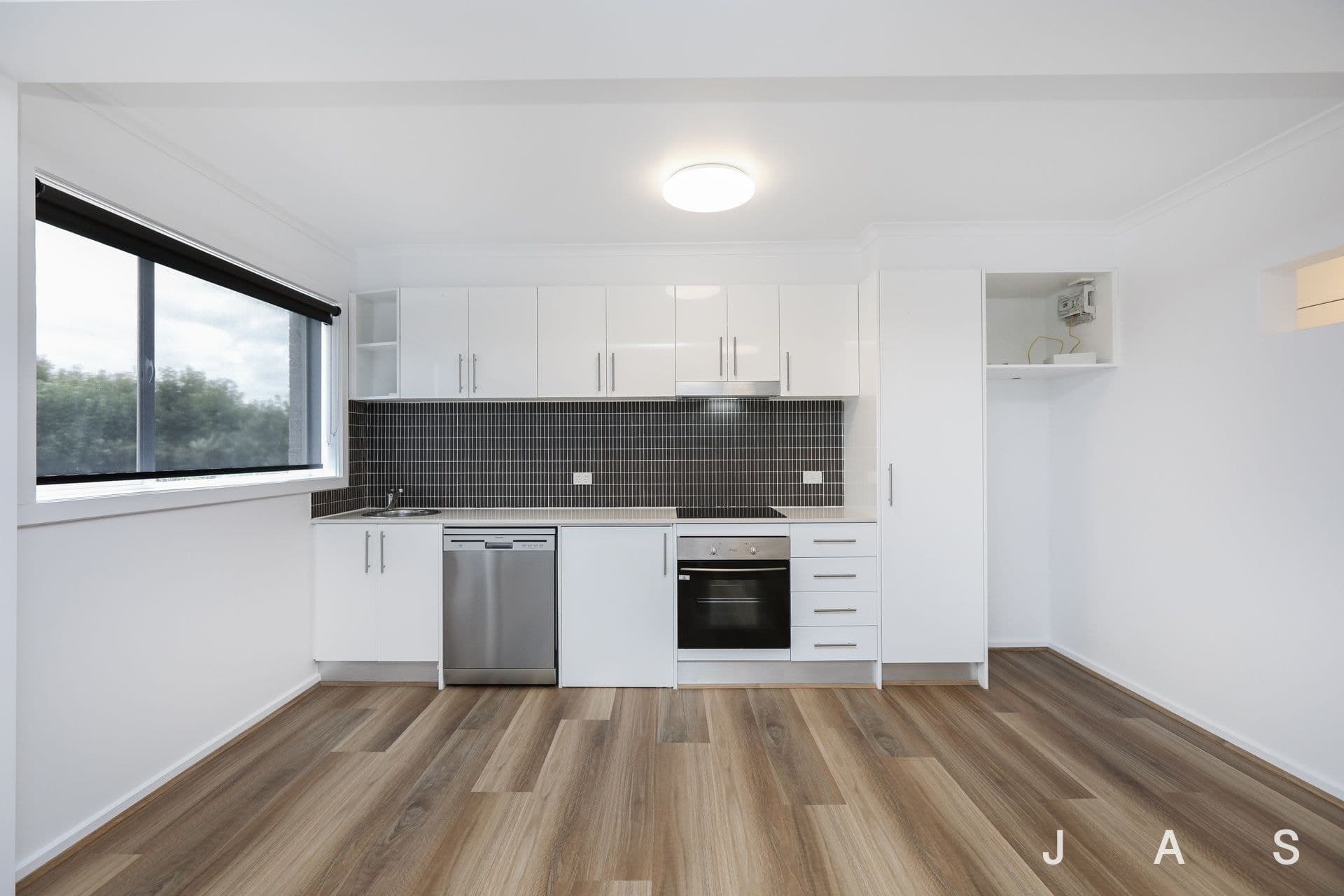 6/10 Schild Street Yarraville VIC, Yarraville - Thumbnail 3