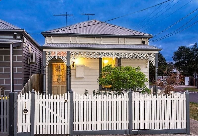 39 The Avenue SPOTSWOOD VIC, Spotswood - Thumbnail 2
