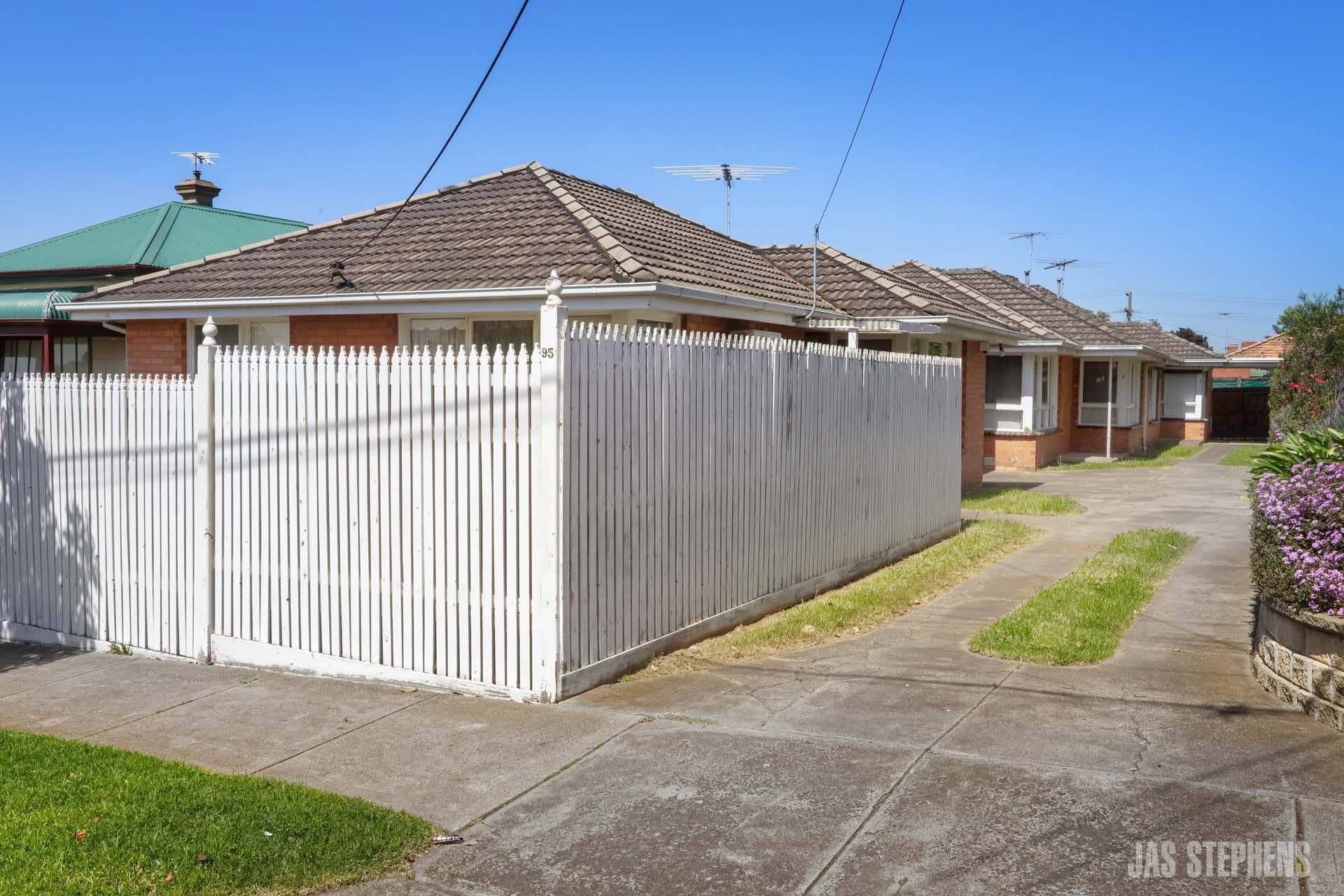 1/95 Charles Street Ascot Vale VIC, Ascot Vale - Image 1