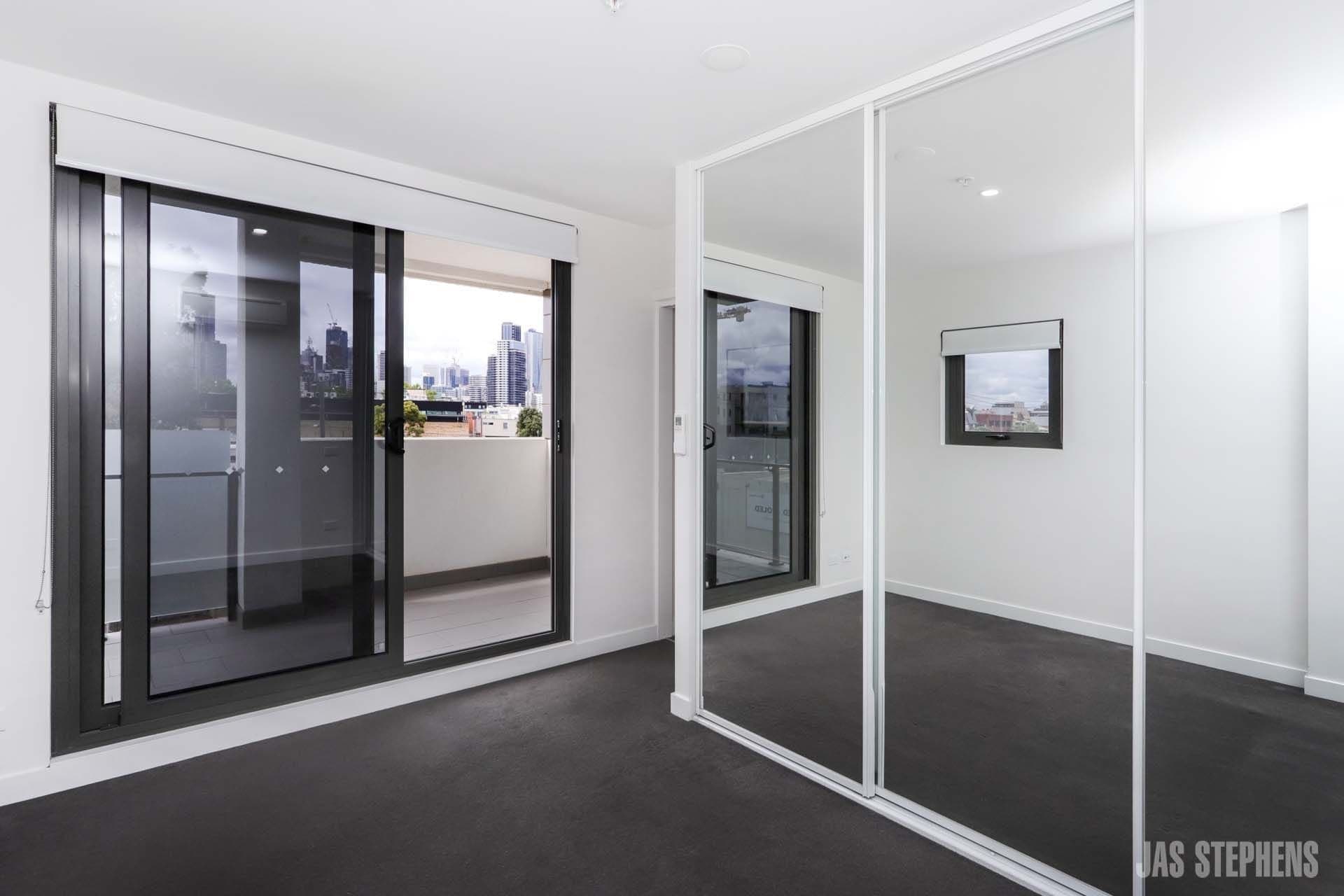 504/14-18 Anderson Street West Melbourne VIC, West Melbourne - Thumbnail 6