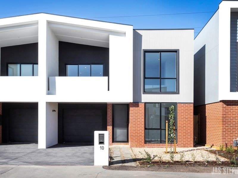 10 Montgomery Court St Albans VIC, St Albans - Thumbnail 2