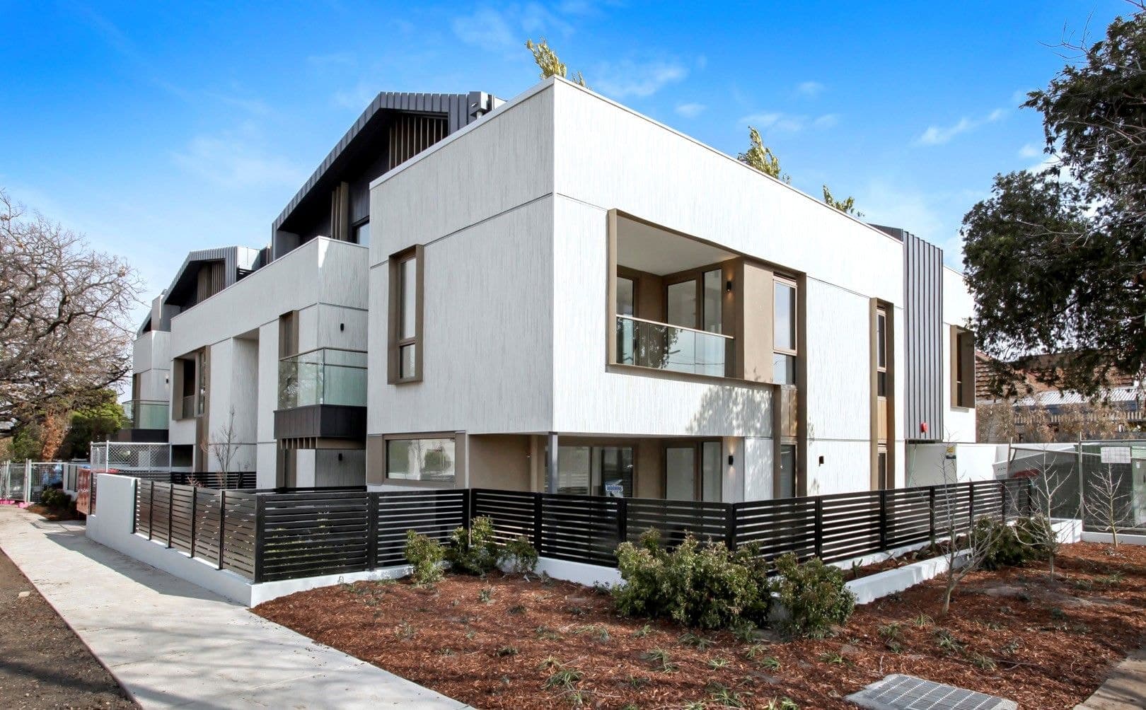 201/46 Fehon Street Yarraville VIC, Yarraville - Thumbnail 2