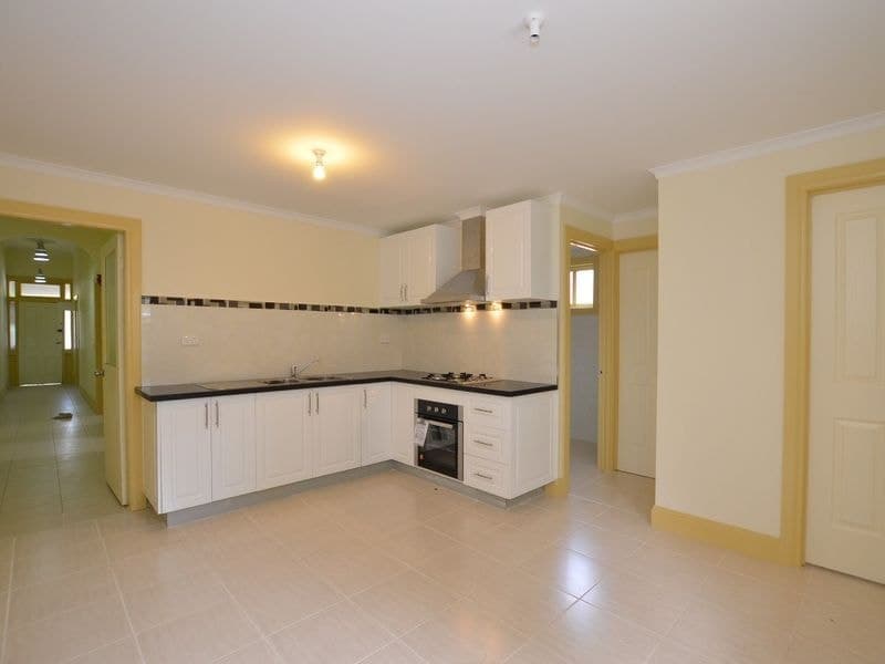 78 Donald Street Footscray VIC, Footscray - Thumbnail 3