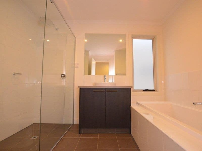 7 Beaurepaire Parade Footscray VIC, Footscray - Thumbnail 7
