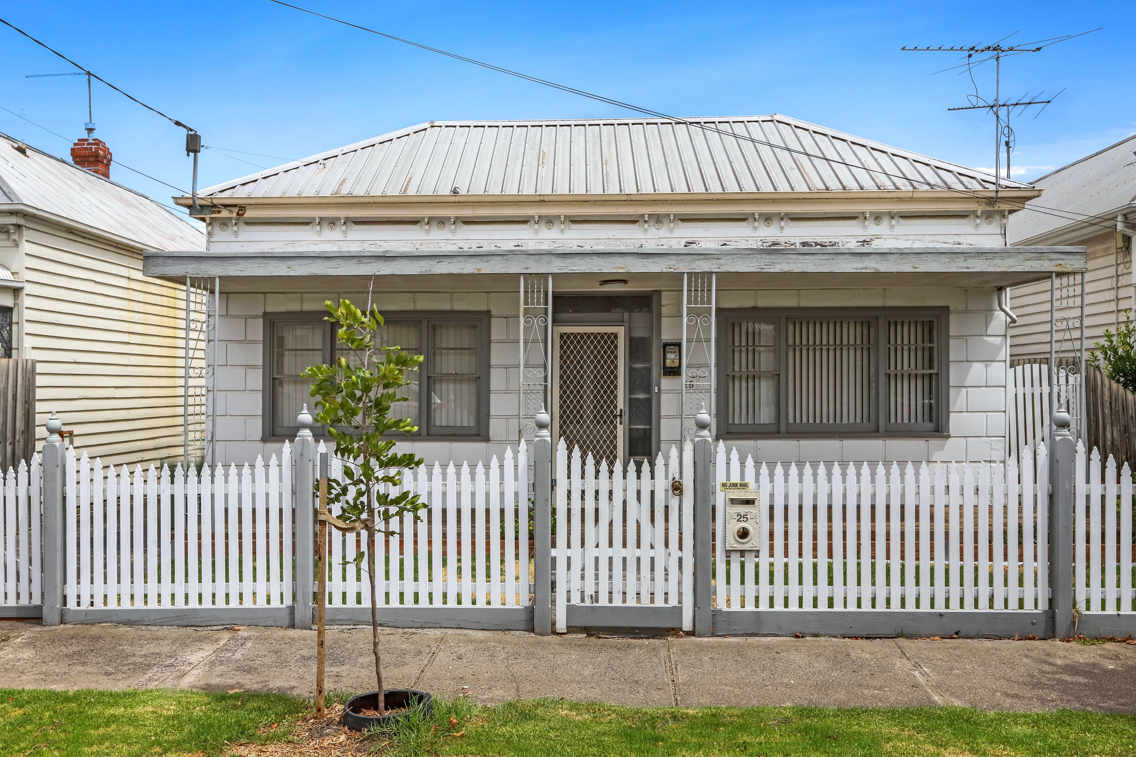 25 Tennyson Street Seddon VIC, Seddon - Thumbnail 2