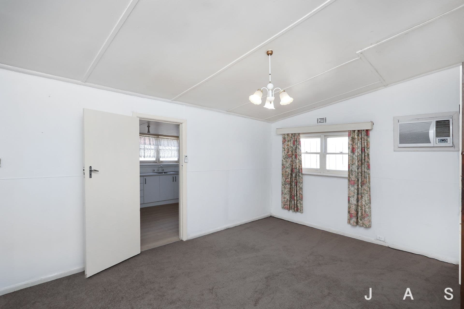 8 Wellington Street West Footscray VIC, West Footscray - Thumbnail 6