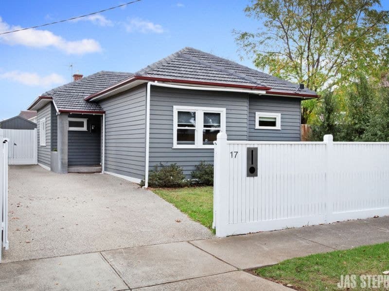 17 McKay Street SUNSHINE VIC, Sunshine - Thumbnail 2