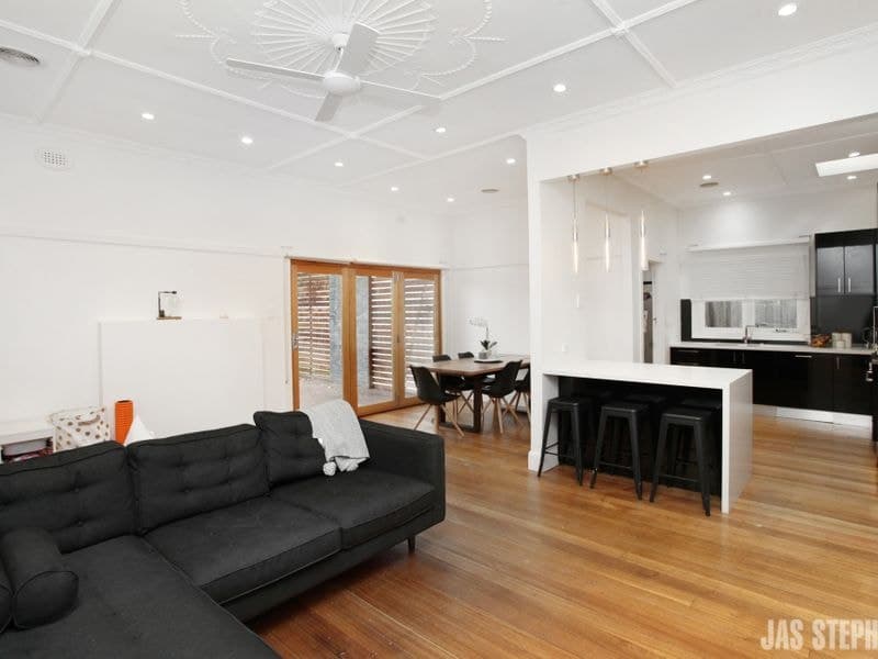 17 McKay Street SUNSHINE VIC, Sunshine - Thumbnail 4