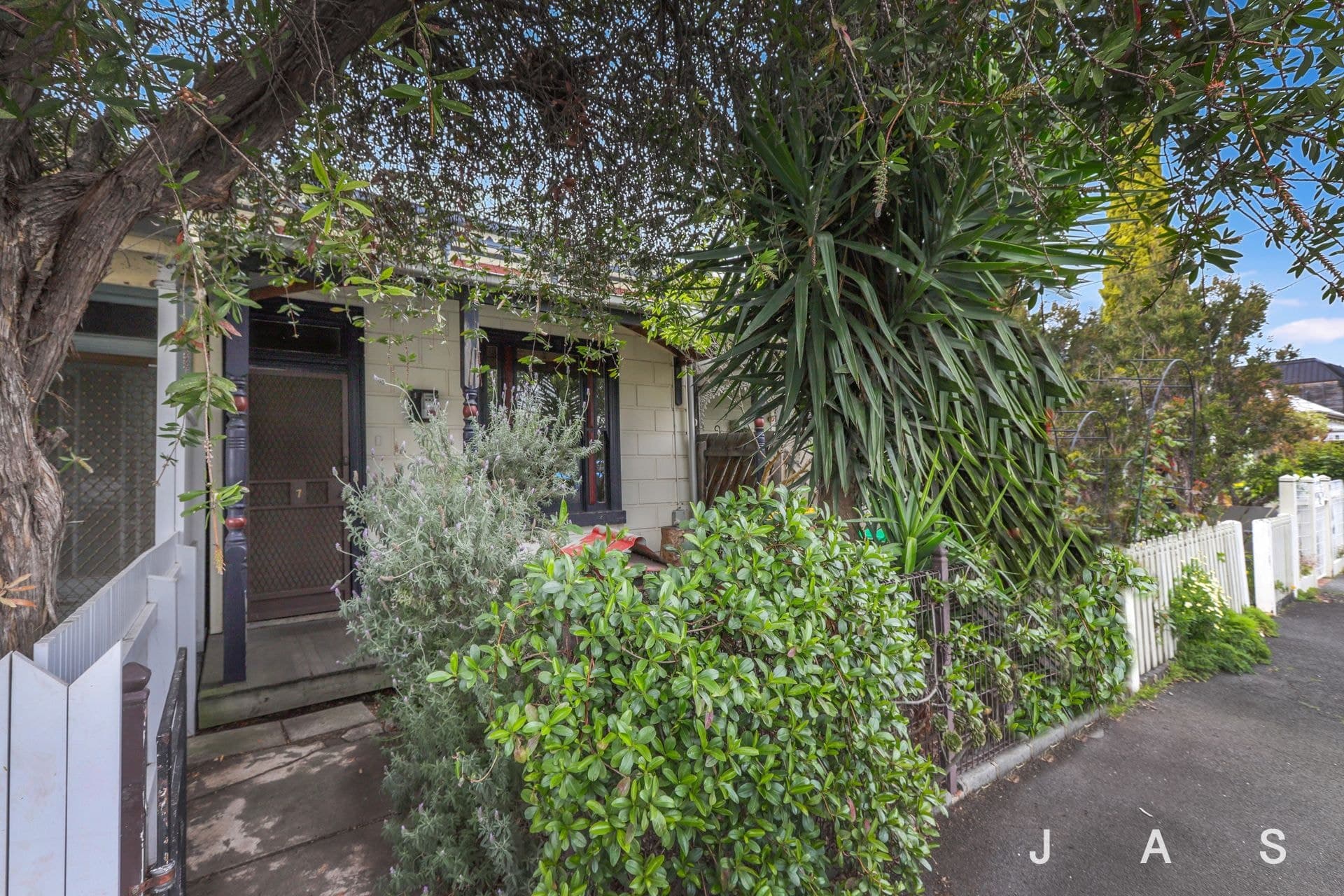 7 Henry Street Seddon VIC, Seddon - Thumbnail 2