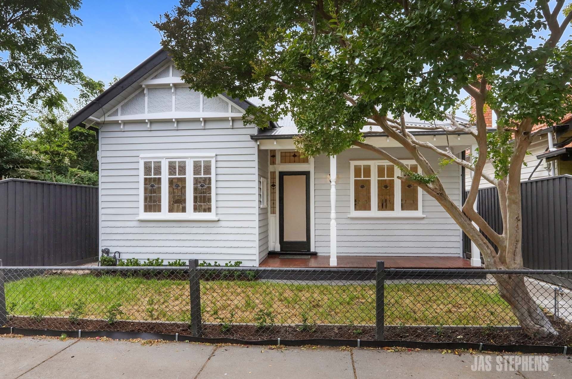 99 Chirnside Street Kingsville VIC, Kingsville - Thumbnail 2