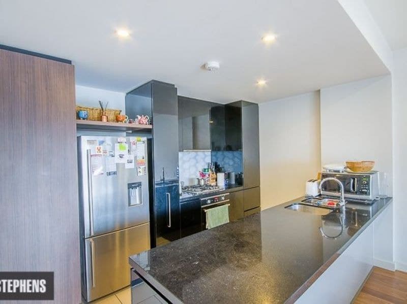 102/72 Cross Street Footscray VIC, Footscray - Thumbnail 3