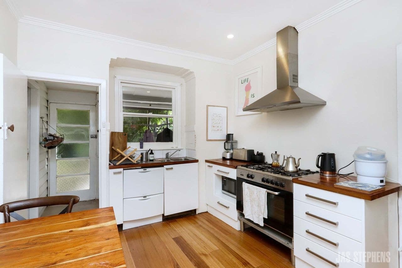 15 Alberta Street West Footscray VIC, West Footscray - Thumbnail 3