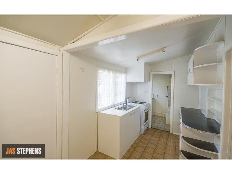 12 South Street SEDDON VIC, Seddon - Thumbnail 3