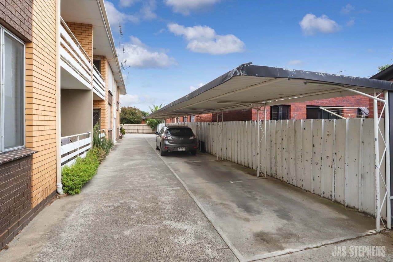 1/28 Bishop Street Yarraville VIC, Yarraville - Thumbnail 3