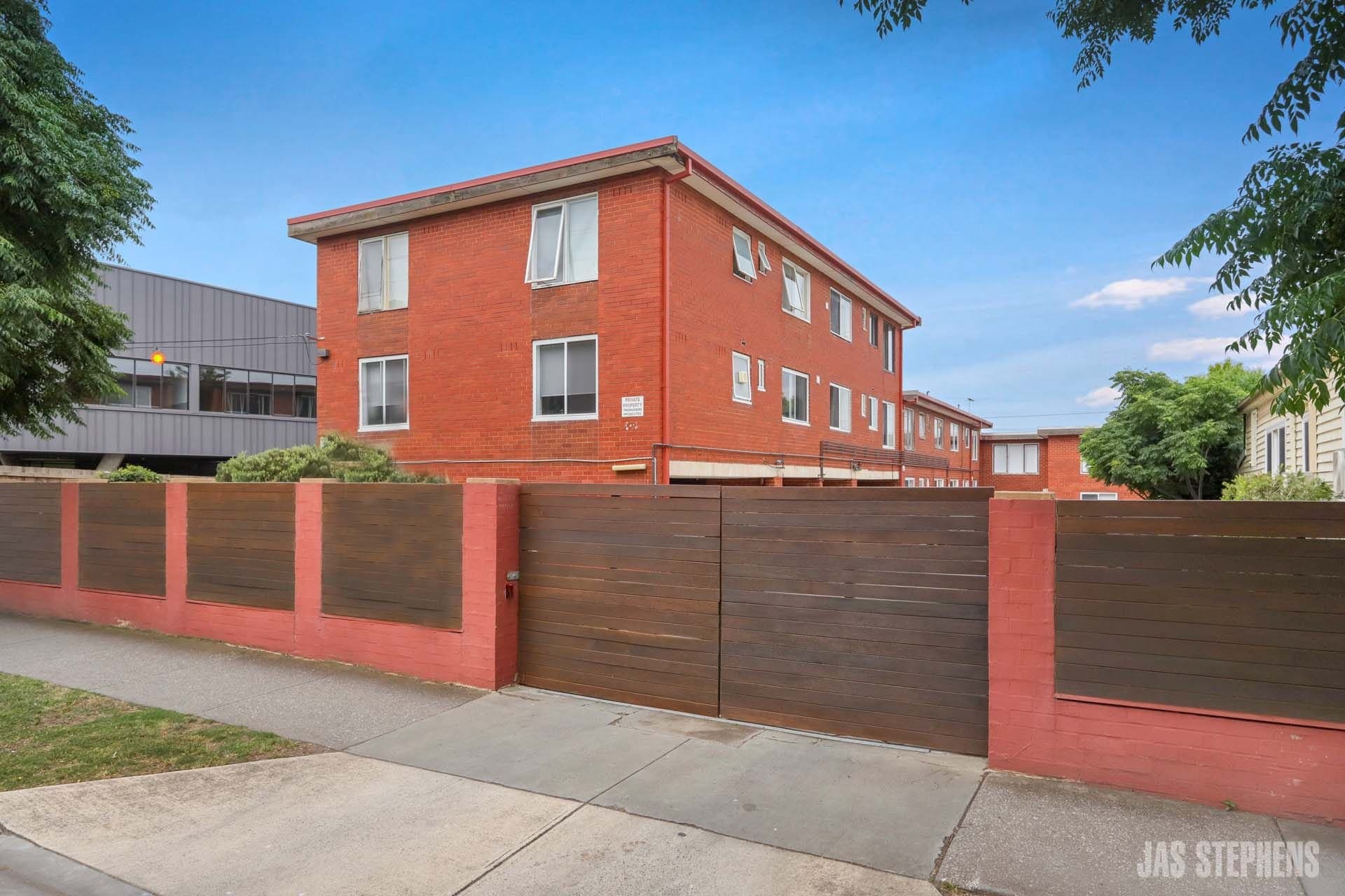 8/117 Albert Street Seddon VIC, Seddon - Thumbnail 3