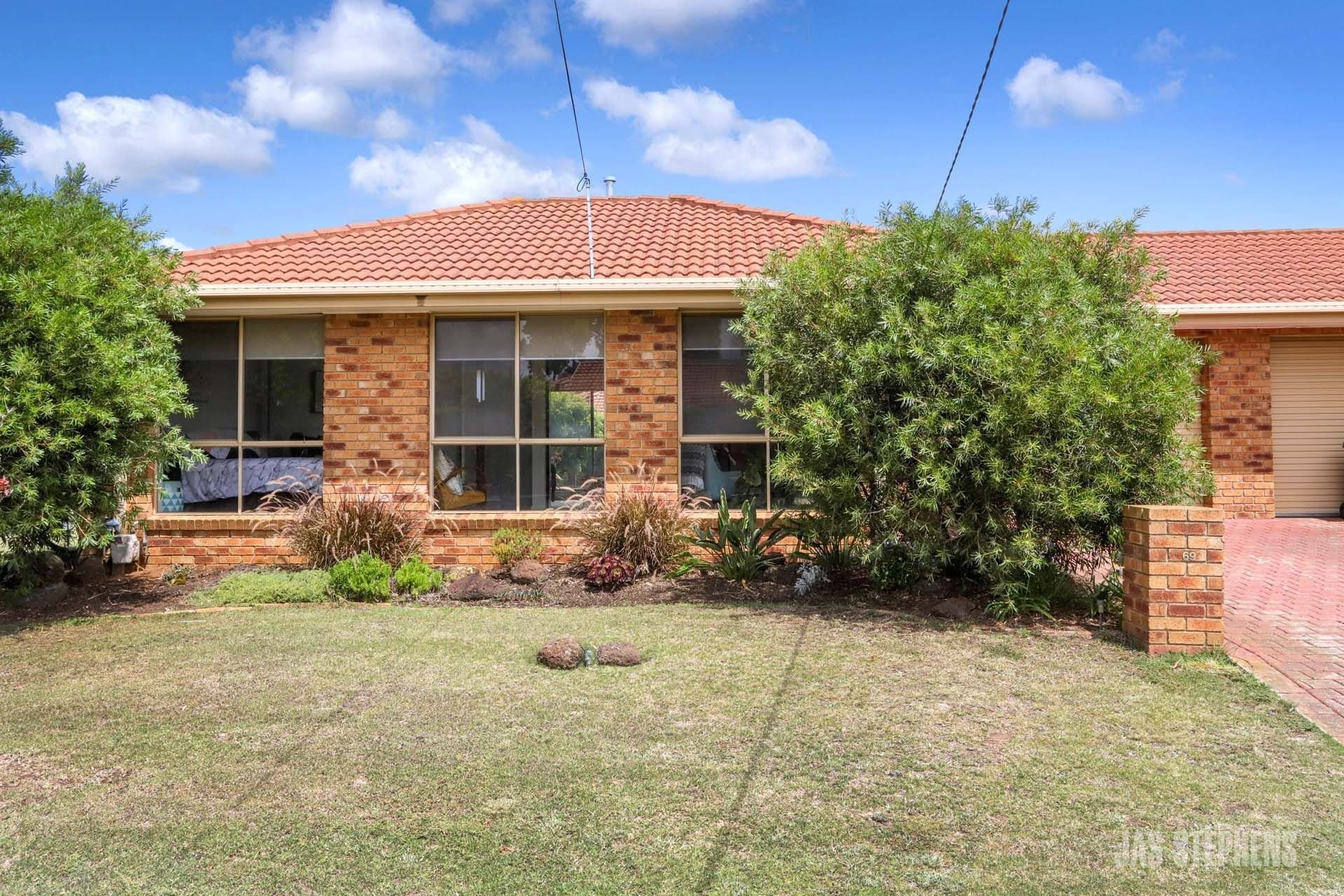1/69 Canonbury Circle Seabrook VIC, Seabrook - Thumbnail 2