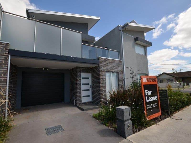 9 Desmond Street Maidstone VIC, Maidstone - Thumbnail 2