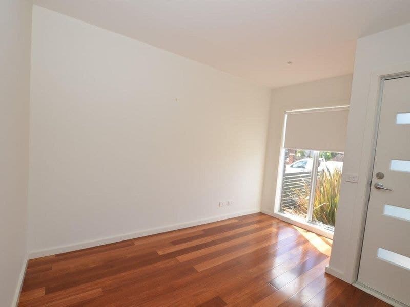 9 Desmond Street Maidstone VIC, Maidstone - Thumbnail 4