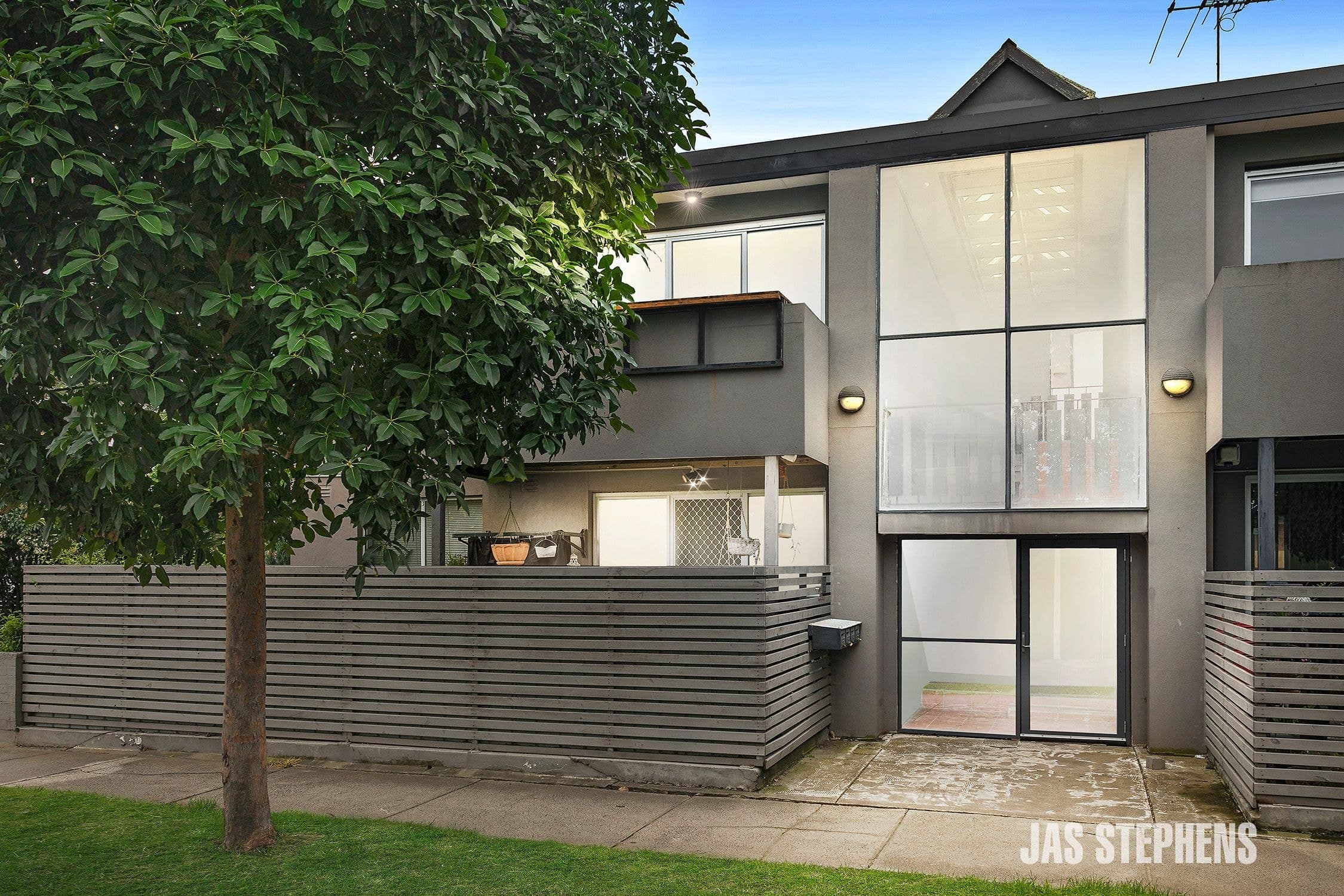 4/175 Millers Road Altona North VIC, Altona North - Thumbnail 2