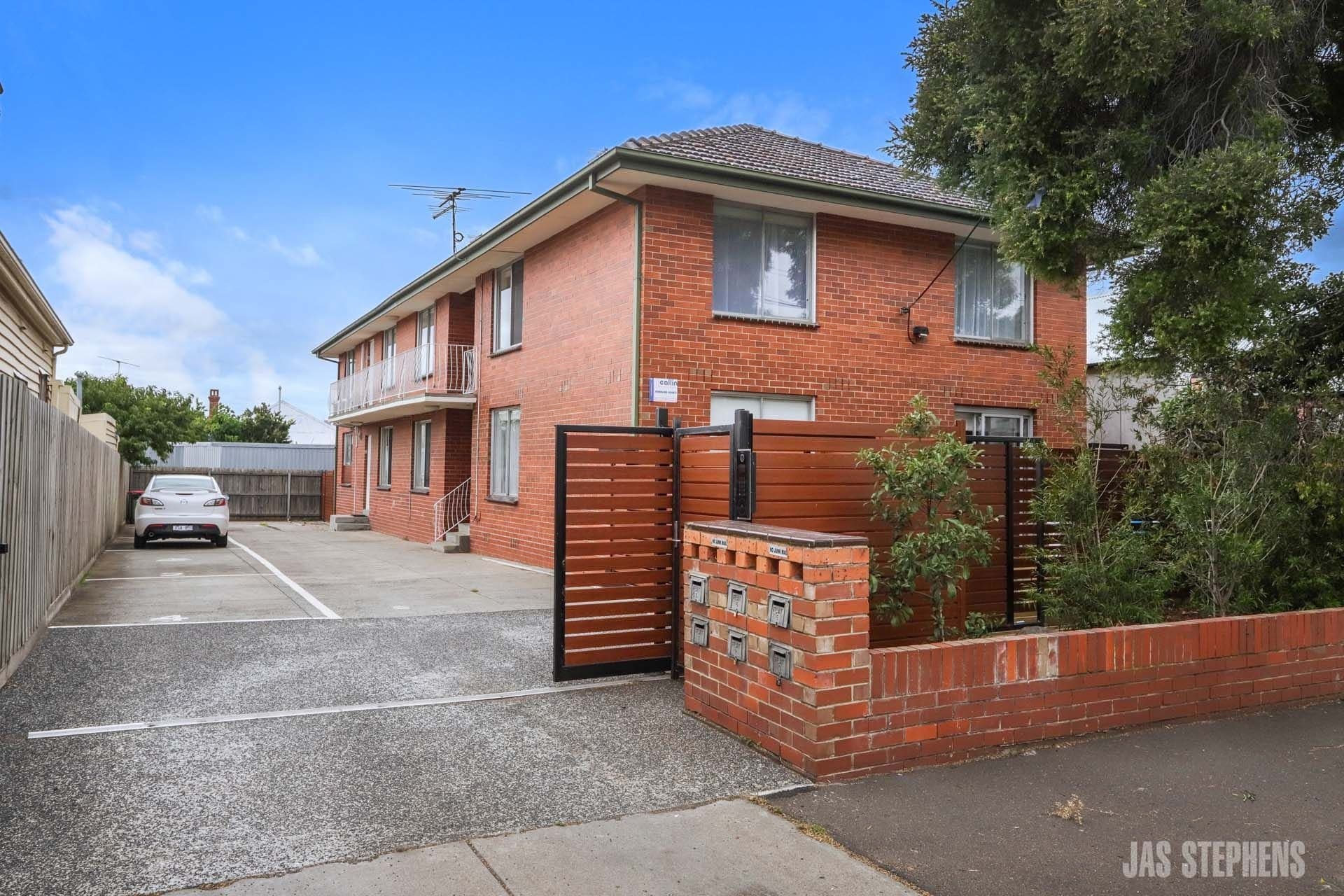 4/213 Gordon Street Footscray VIC, Footscray - Thumbnail 2