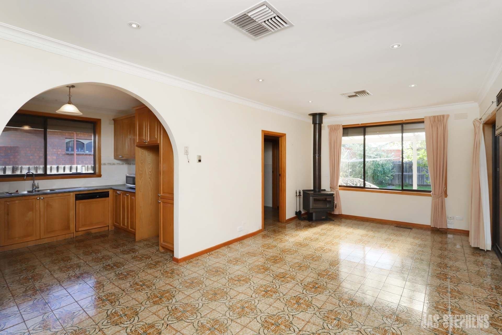 102 Mills Street Altona North VIC, Altona North - Thumbnail 4