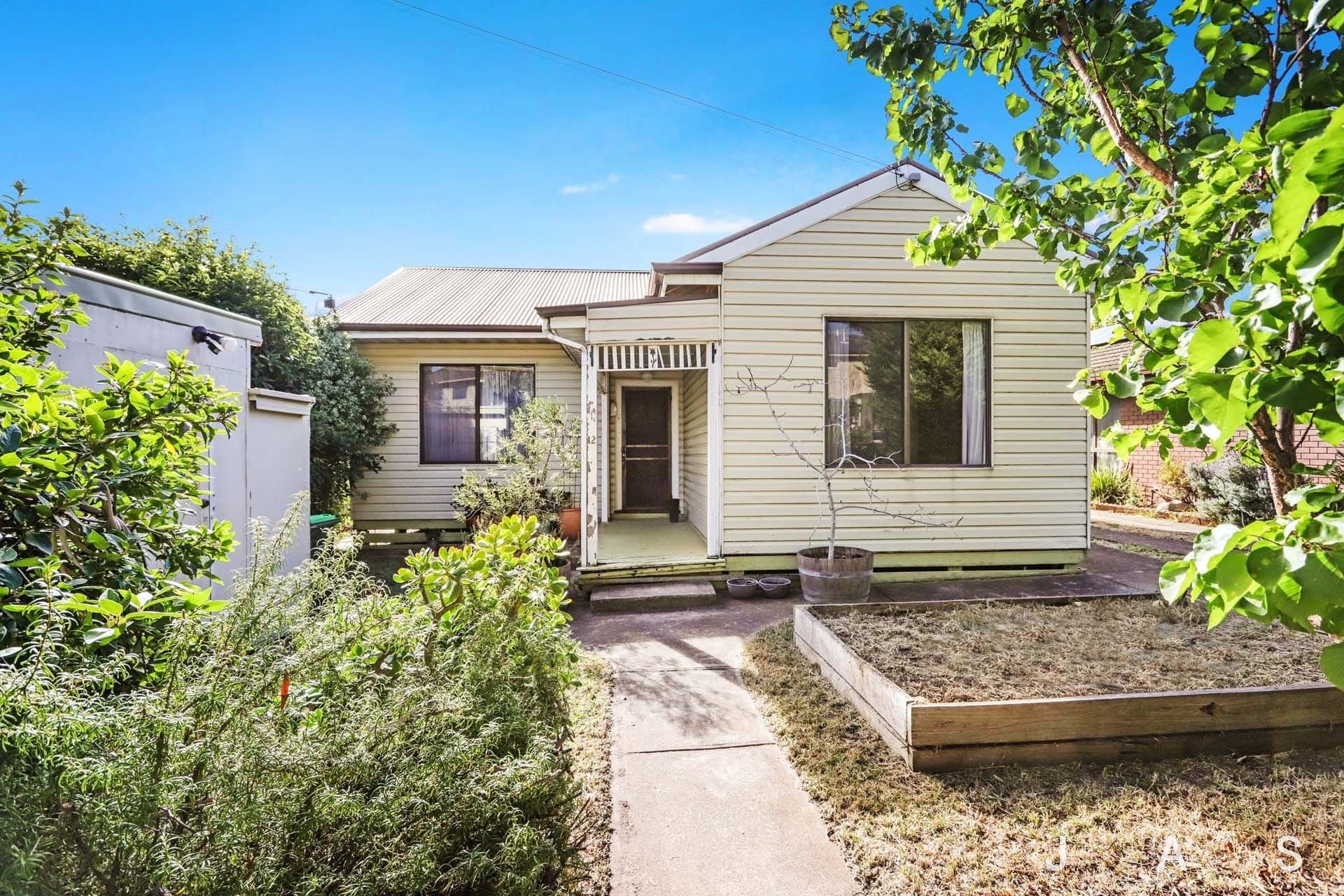 12 Cullen Street Spotswood VIC, Spotswood - Thumbnail 2