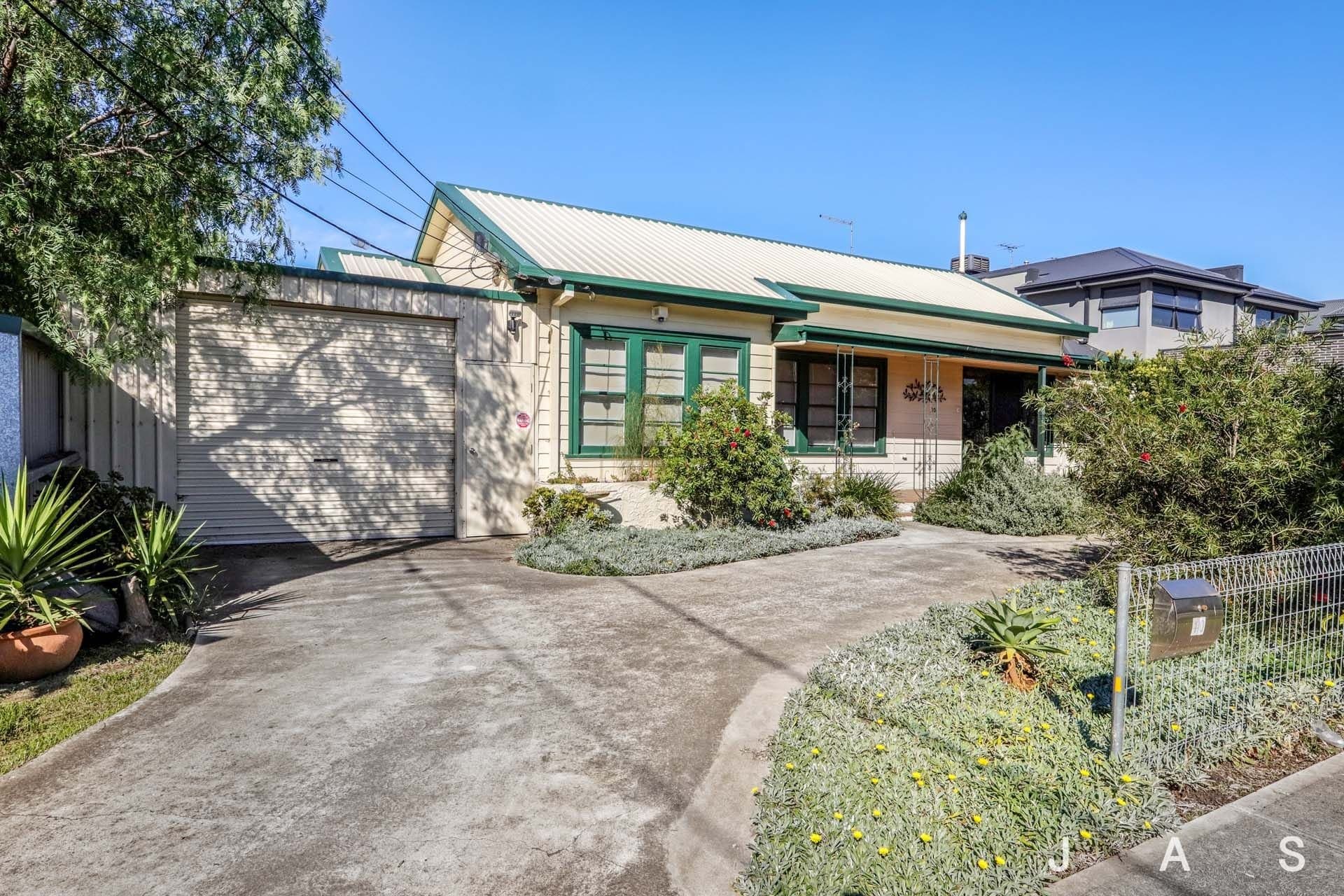 10 Morwick St Spotswood VIC, Spotswood - Thumbnail 2