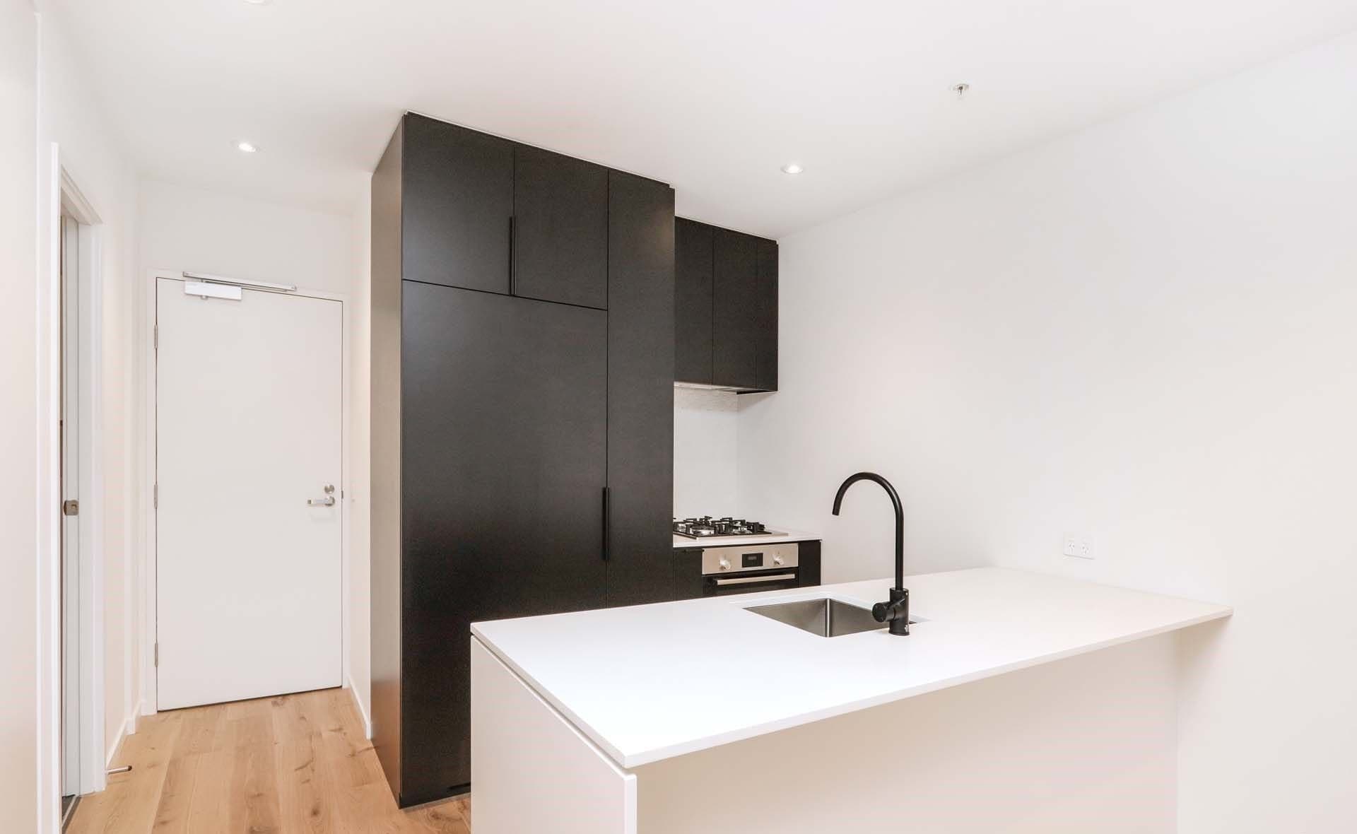 411/8 Hallenstein Street Footscray VIC, Footscray - Thumbnail 4