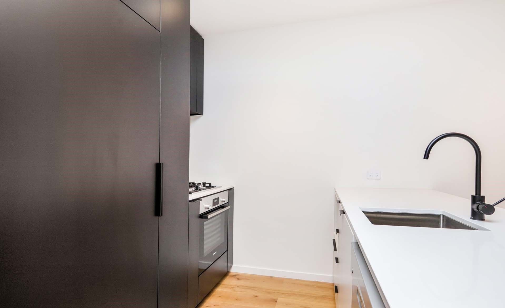 411/8 Hallenstein Street Footscray VIC, Footscray - Thumbnail 5
