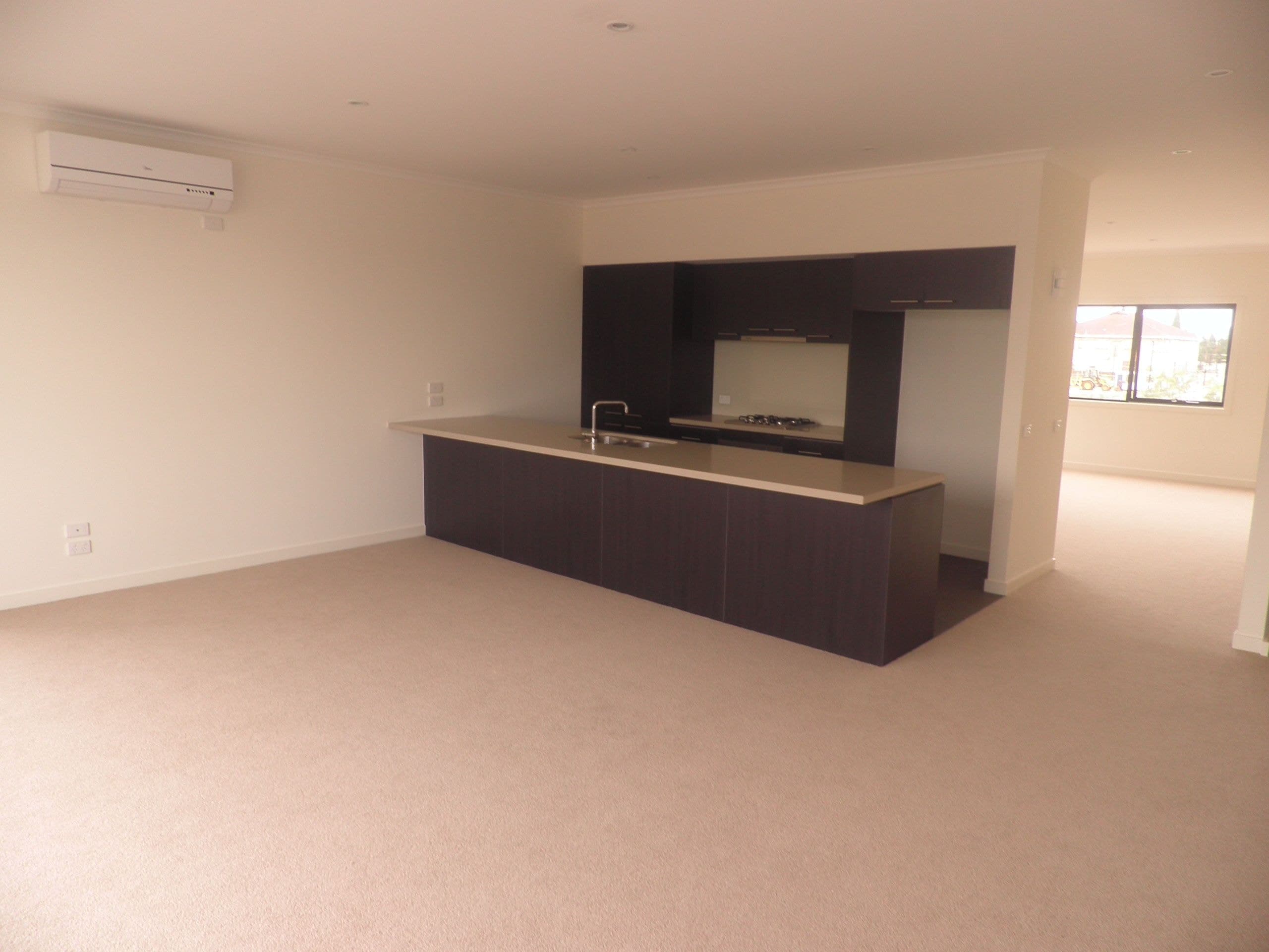 2 McDougall Drive FOOTSCRAY VIC, Footscray - Thumbnail 3