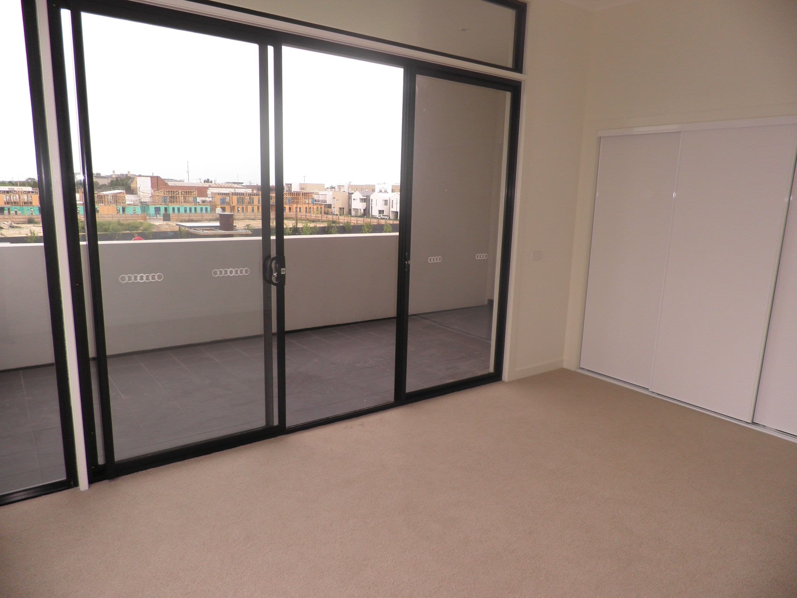 2 McDougall Drive FOOTSCRAY VIC, Footscray - Thumbnail 6