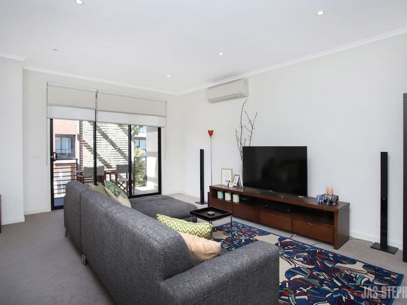 41 Beaurepaire Parade FOOTSCRAY VIC, Footscray - Thumbnail 3