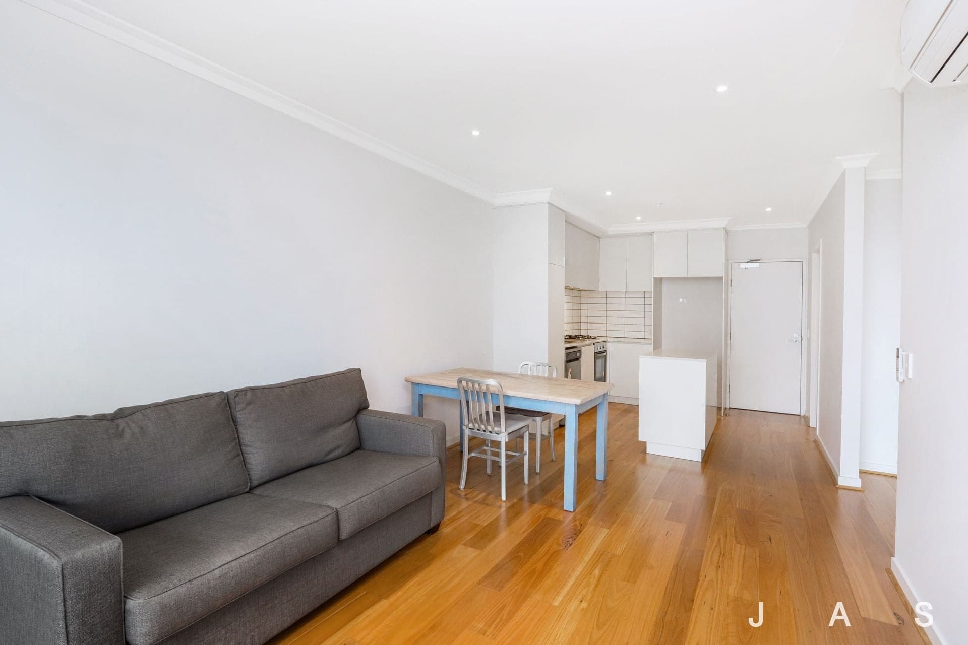 205/26 Beaurepaire Parade Footscray VIC, Footscray - Thumbnail 4