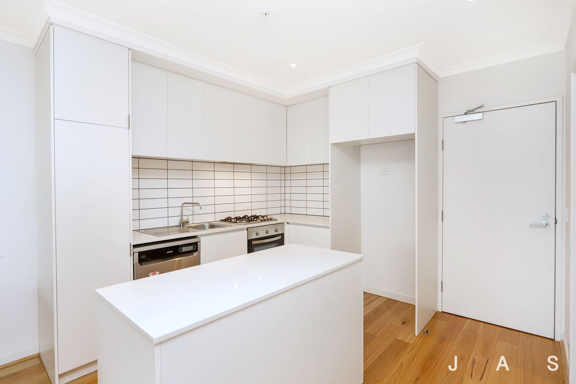 205/26 Beaurepaire Parade Footscray VIC, Footscray - Thumbnail 6