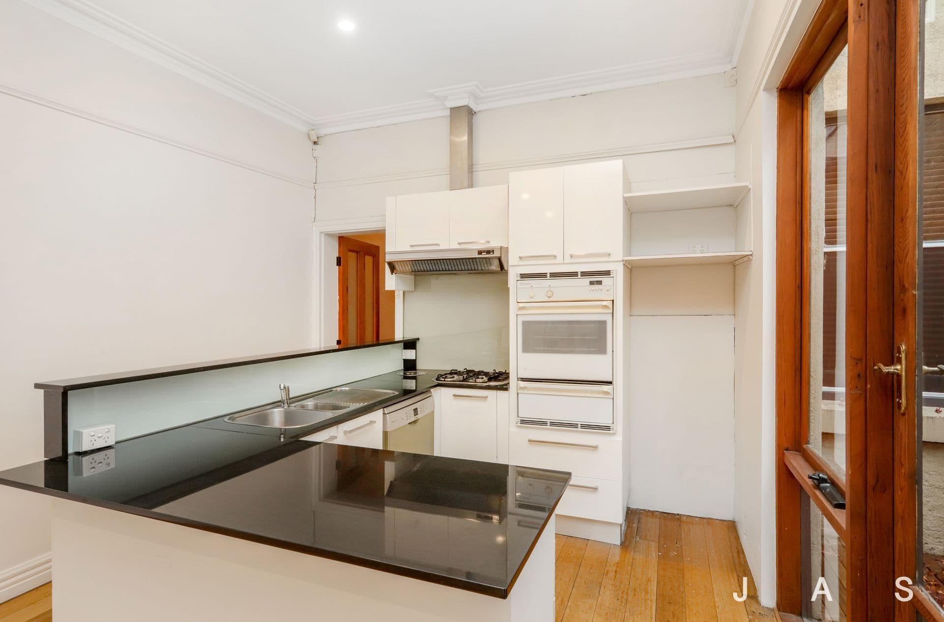 13 Parker Street FOOTSCRAY VIC, Footscray - Thumbnail 5