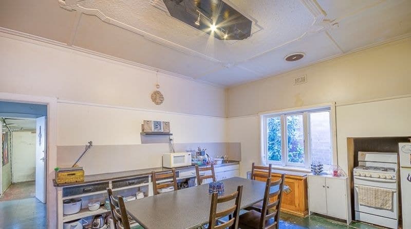 144 Gordon Street Footscray VIC, Footscray - Thumbnail 3