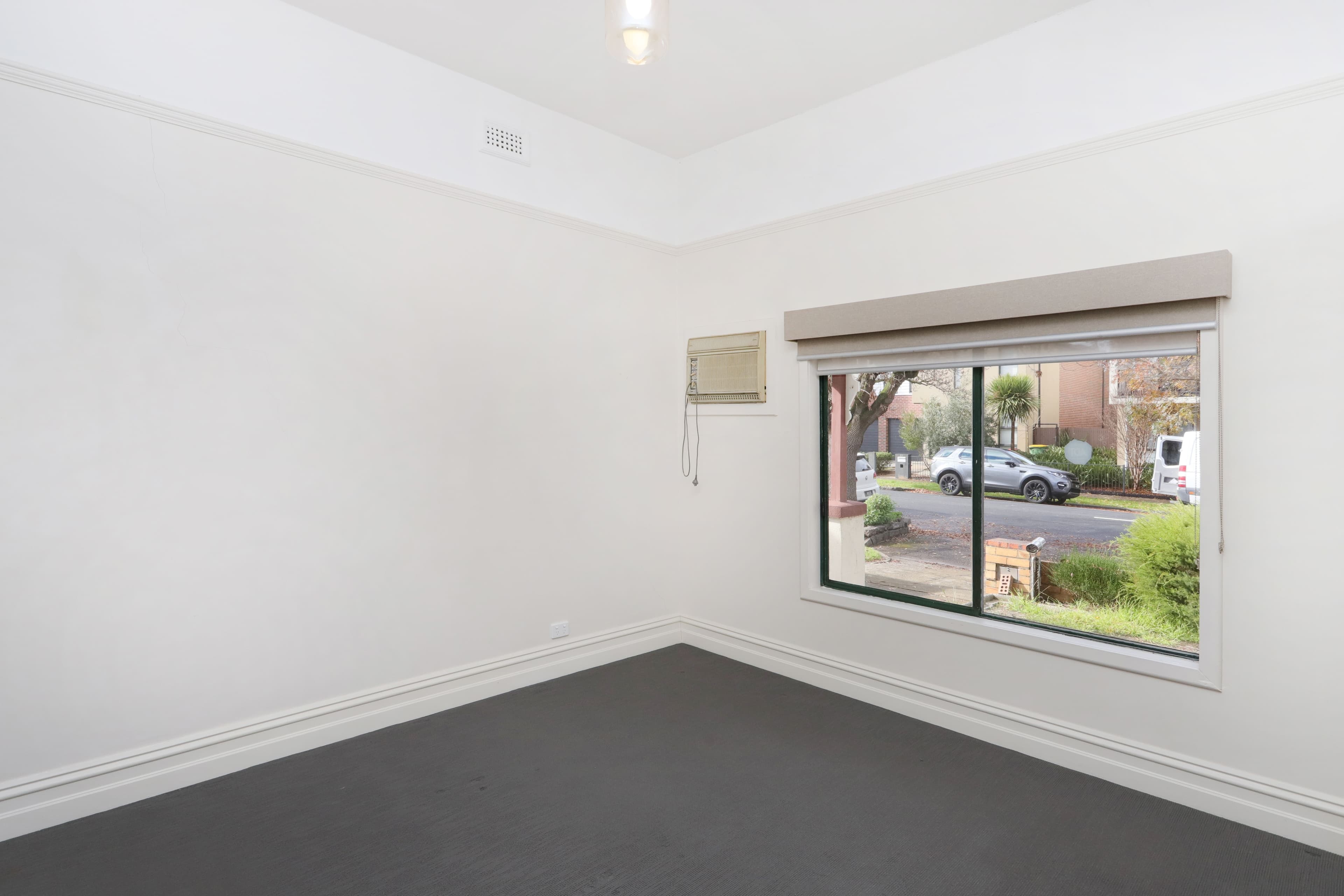 30 Warleigh Road West Footscray VIC, West Footscray - Thumbnail 4