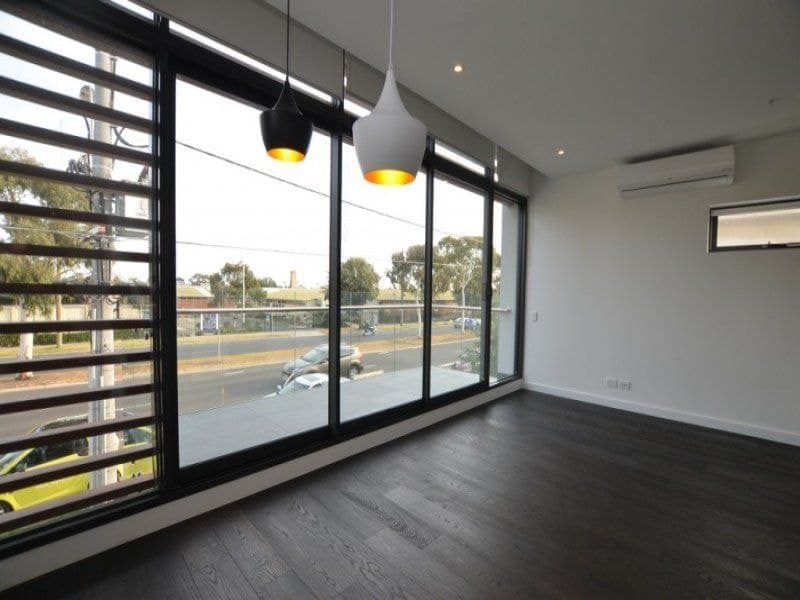 2/42 Kororoit Creek Road WILLIAMSTOWN VIC, Williamstown - Thumbnail 4